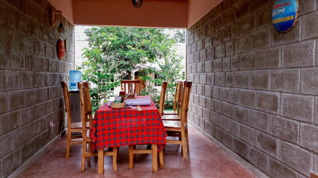 Fresh Flavors, Local Touches – Indoors or Under the Open Sky